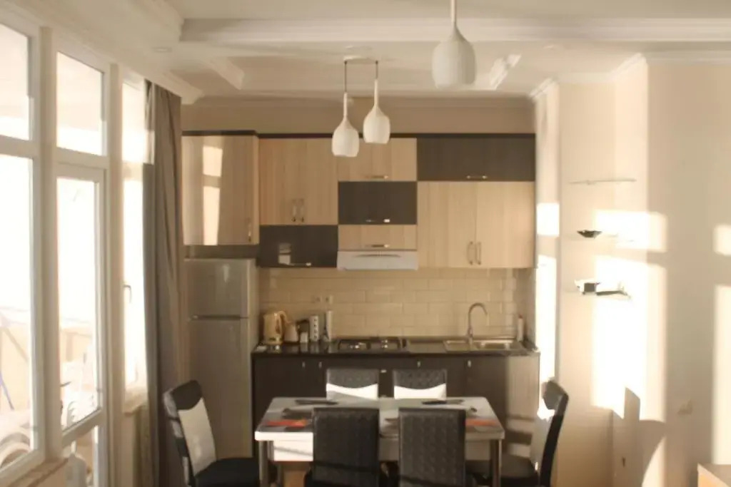 J.R Apartment in the sea