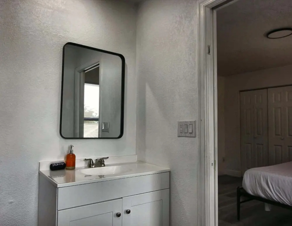 Cozy 2br Apartment in Cape Coral With Hot Tub U201