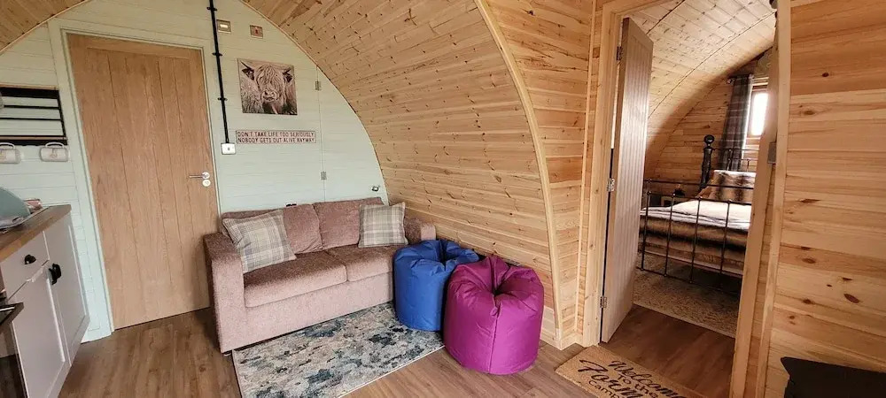 Cozy Cabin Retreat in Halkirk