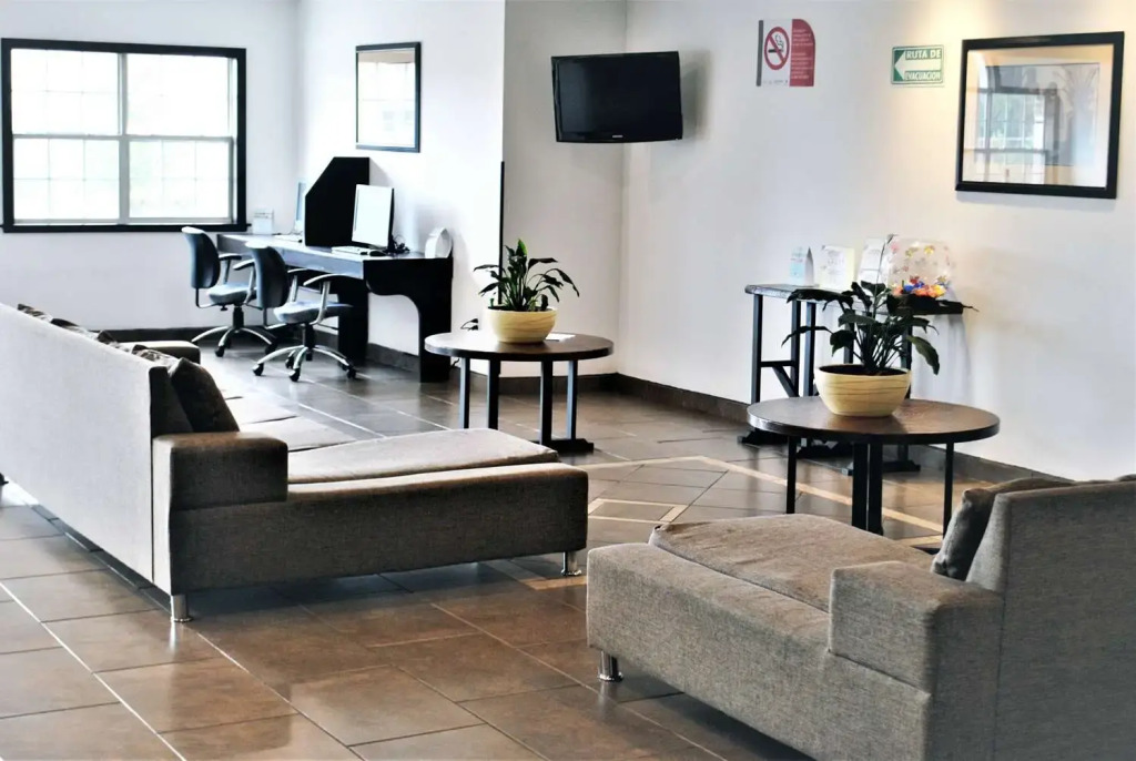 Microtel Inn and Suites by Wyndham Toluca