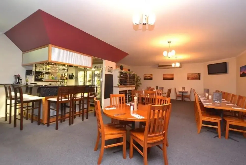 Biloela Centre Motel & Grevillea Steakhouse & Bar