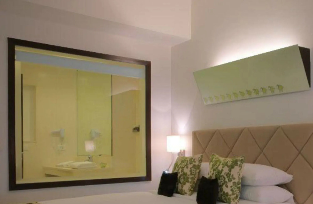 Golden Tulip City Centre Gurgaon