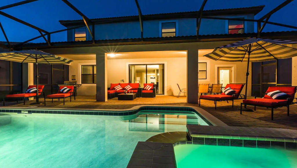 8BR Disney Home w Pool SPA Theater Near Clubhouse