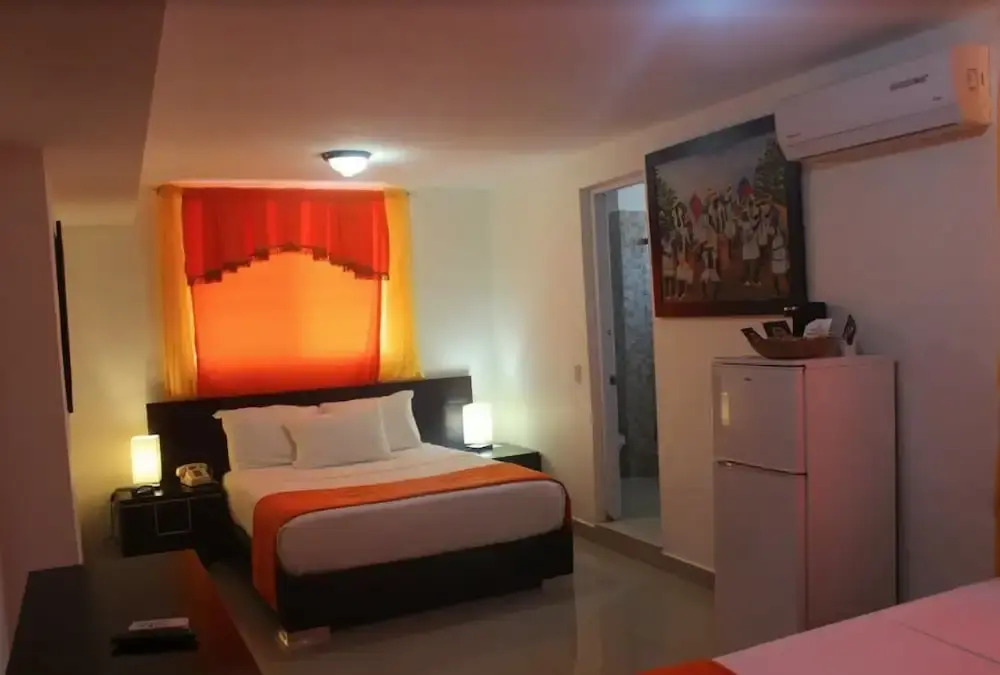 PLUXOTEL
