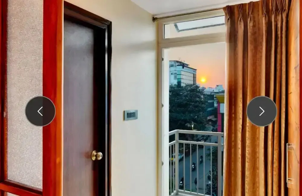 Ahom Comfort, "A Unit of OBEROI REALTORS AND HOSPITALITY SERVICES", Bangalore