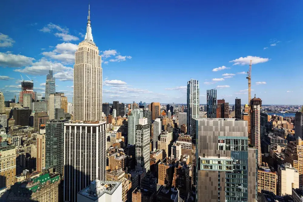 2 bedroom luxury Empire State VIEW