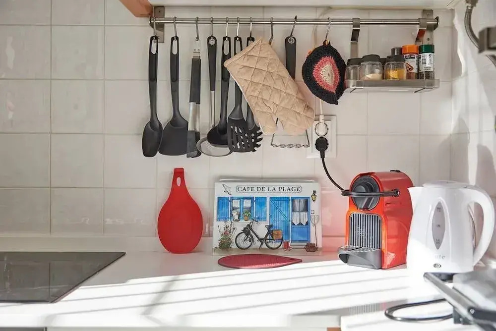 Lisbon Haven \- Family Apartment by the Metro w\/AC