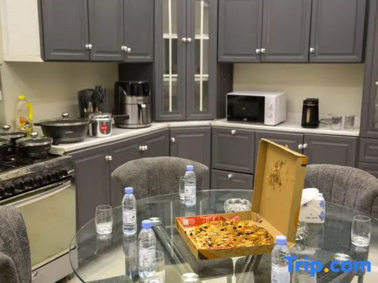 Tayba Alkubra Hostel
