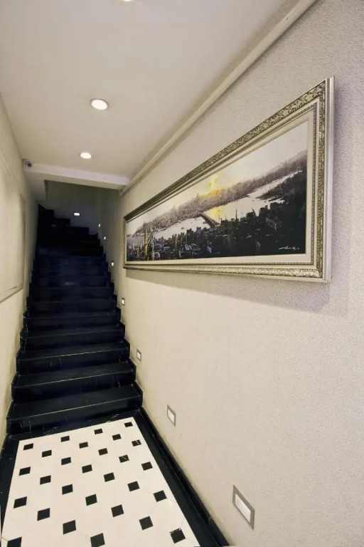 Alba Hotel