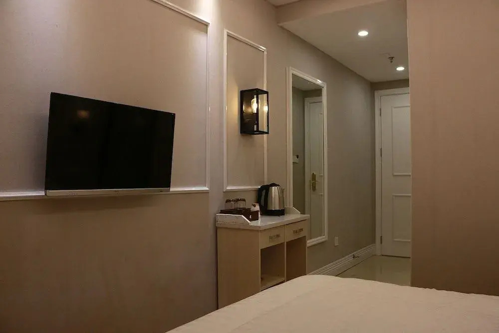 Solo Hotel Shuanglong Store