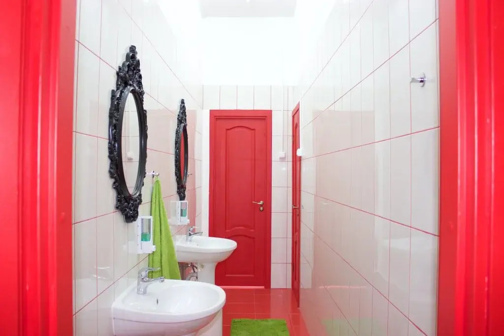 DOORS Mini-Hotel