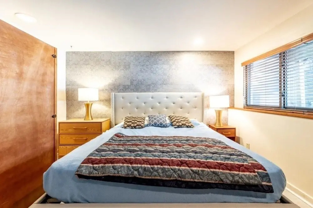Telemark 5 4 Bedroom Condo by RedAwning
