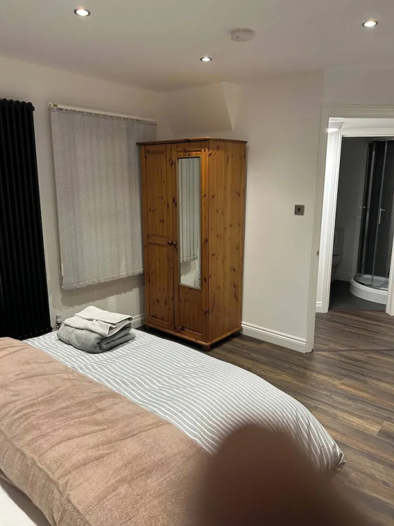 Charming 1-bedroom Apartment in Central Northampton