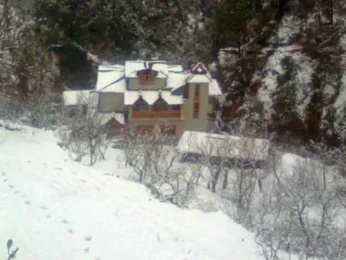 Stay Apart Wood Castle Resort