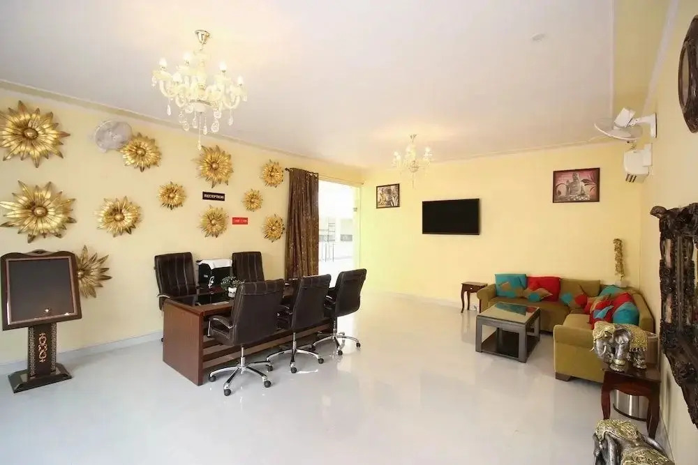 Vrindavan Resort by OYO Rooms