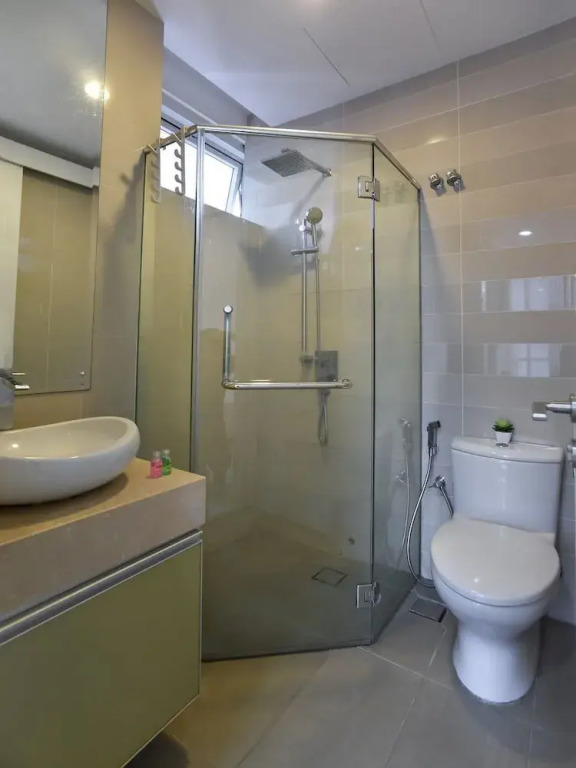 OYO Home 871 Elegant Binjai 8