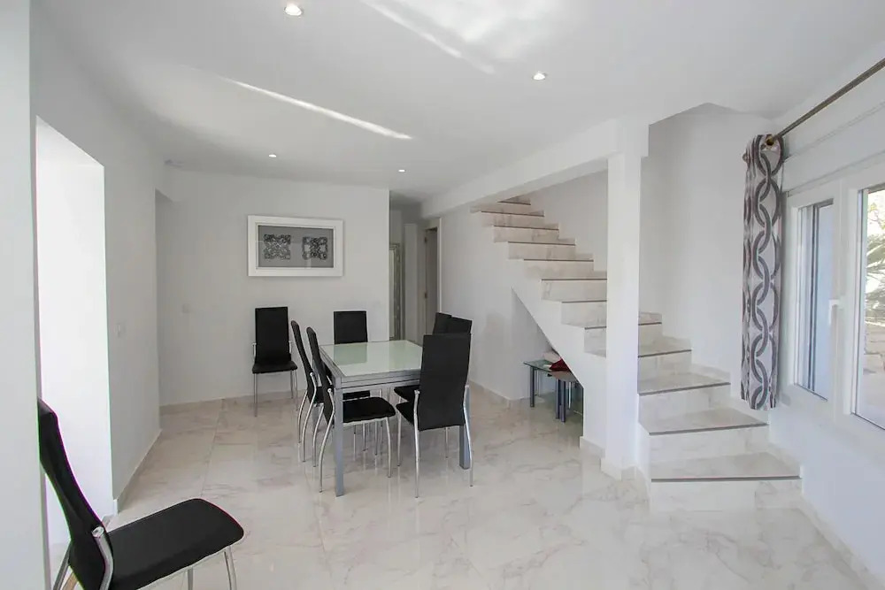 Gila - sea view villa with private pool in Benissa