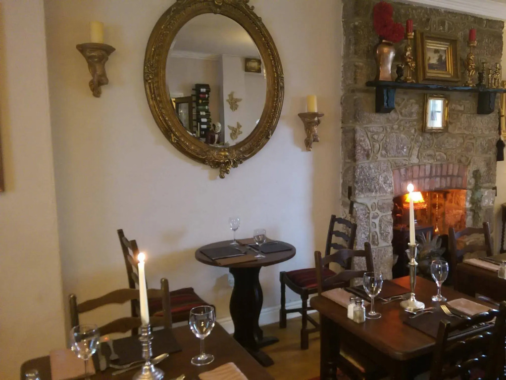 The Globe Inn