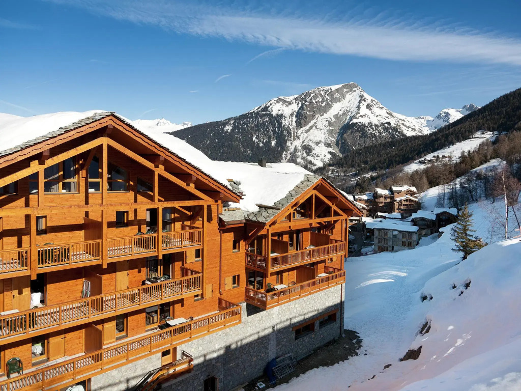 Modern apartment near the ski lift in an authentic village