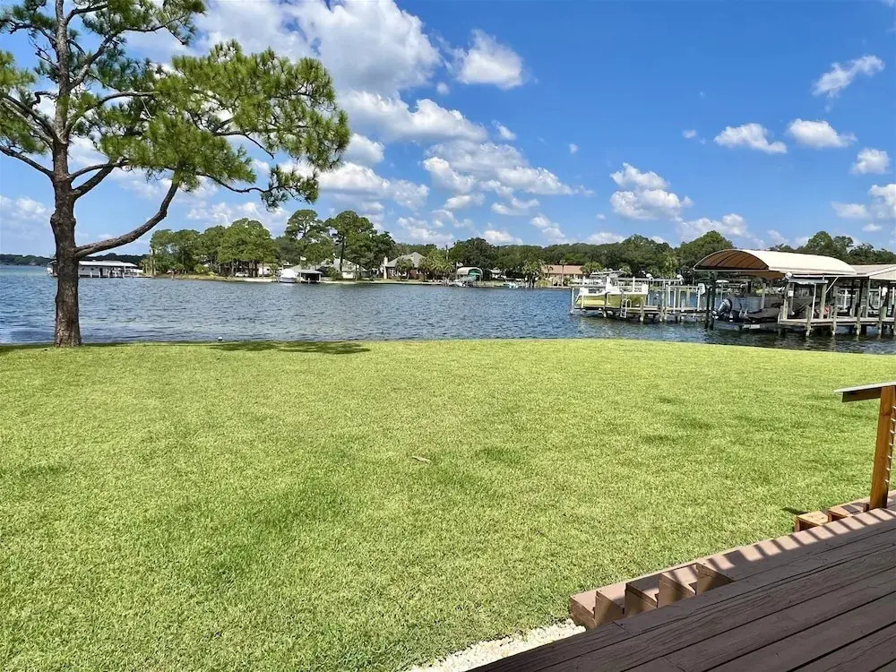 Bayou 565 - Panhandle Paradise