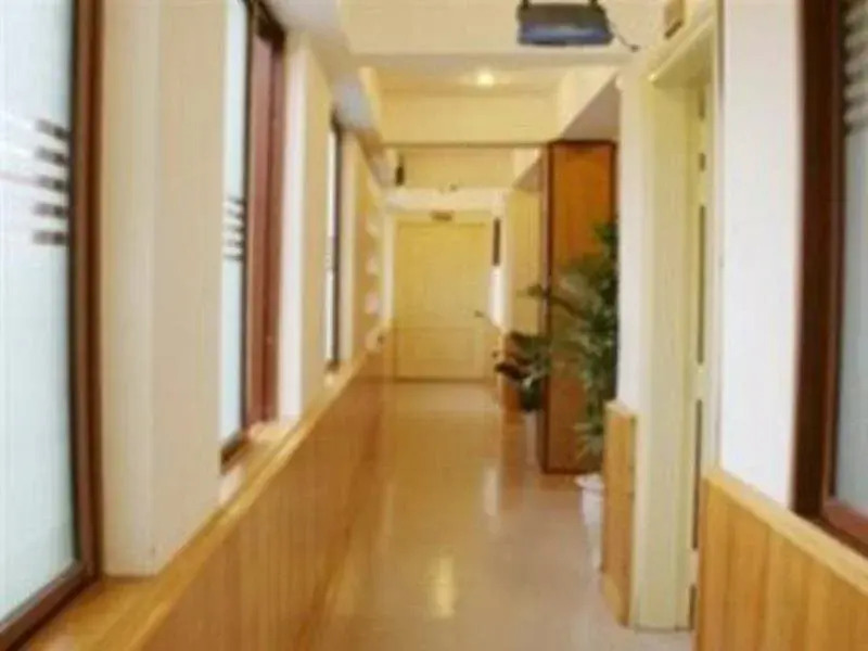 Valentine Hotel - Hong Ha