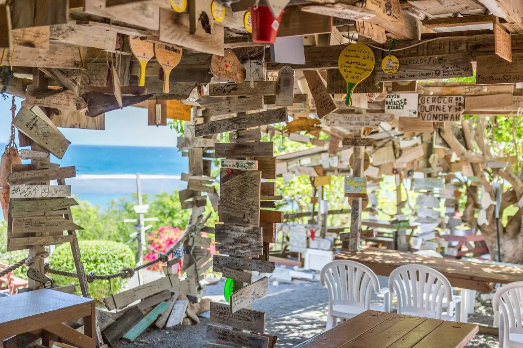 Pineapple Beach Club