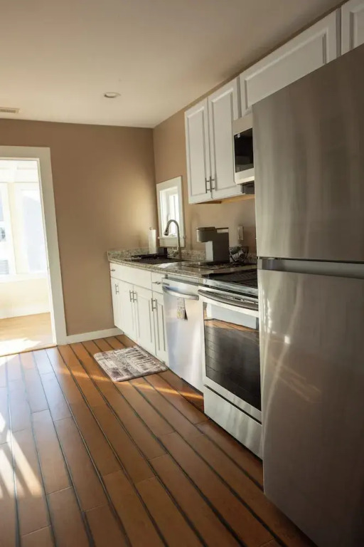 Ann Inn - Downtown New Milford Apartment