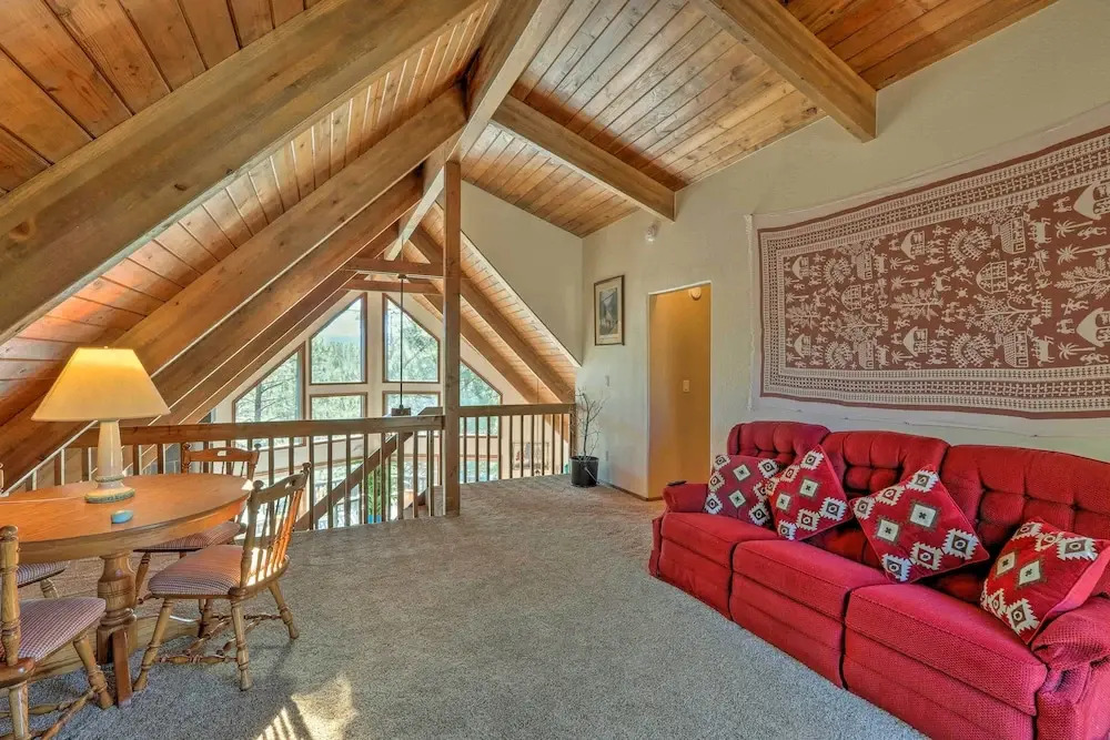 Deck & Scenic Views: Munds Park Cabin!