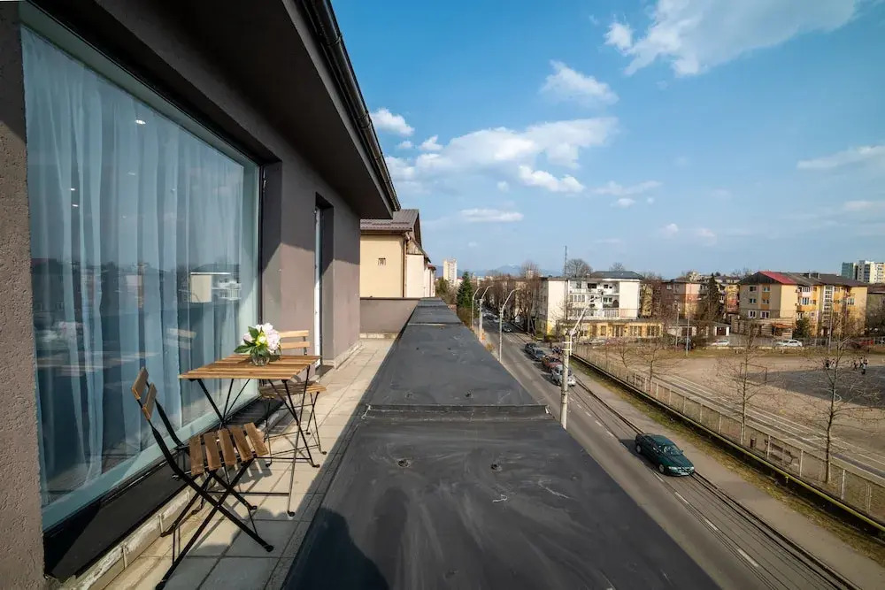 Niagara Apartments