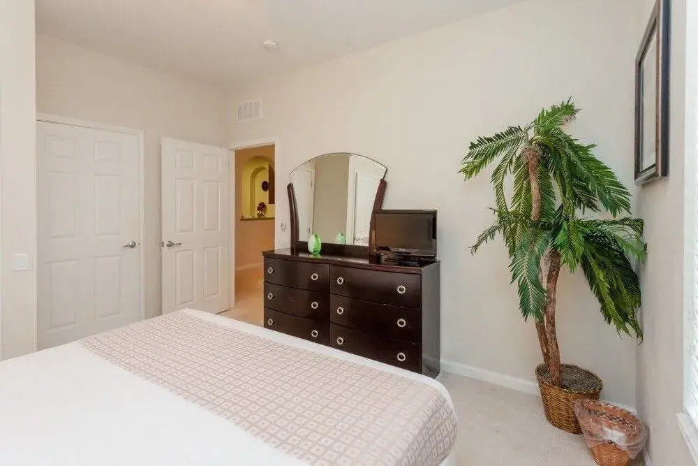 4114 Breakview Dr 307 2 Br condo by RedAwning