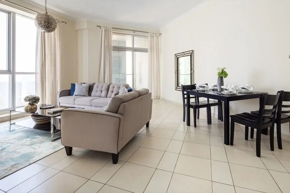 Stylish & Spacious 2BR In Dubai Marina