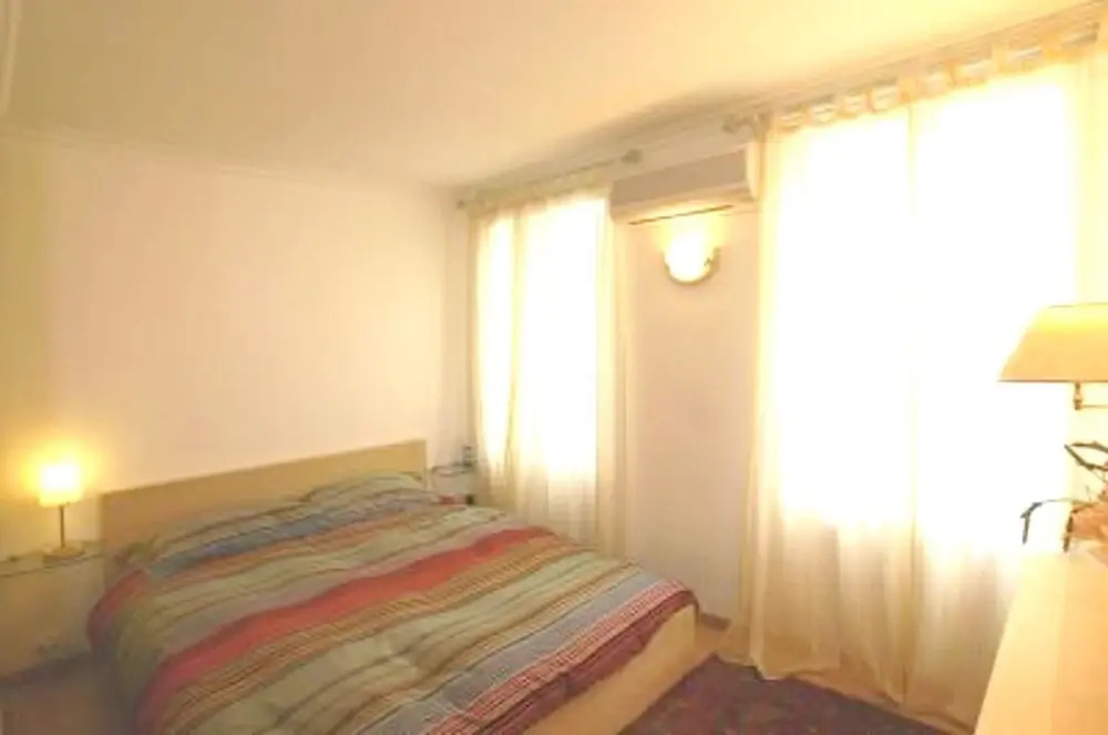 Apartment With 2 Bedrooms in Paris, With Wonderful City View and Wifi