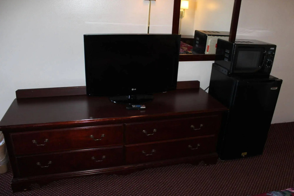 Tourway Inn
