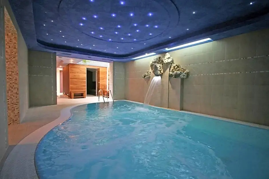 Tornácos Hotel - Hegykő