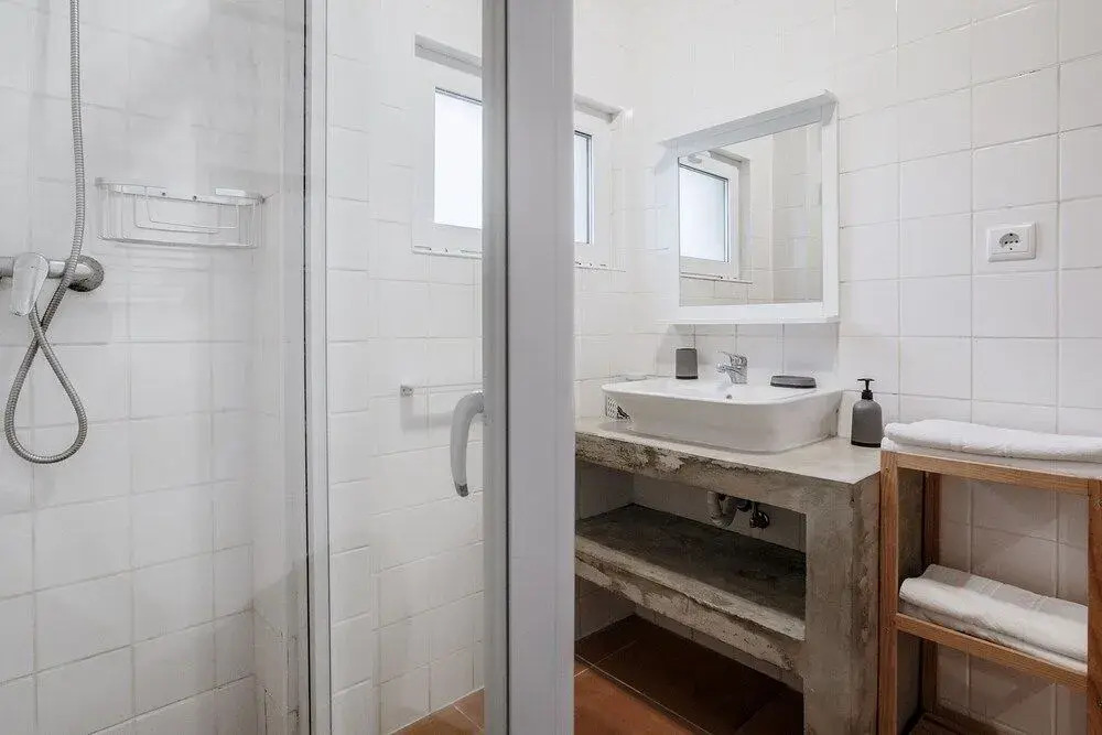 Liiiving in Açores-Mountain Island House