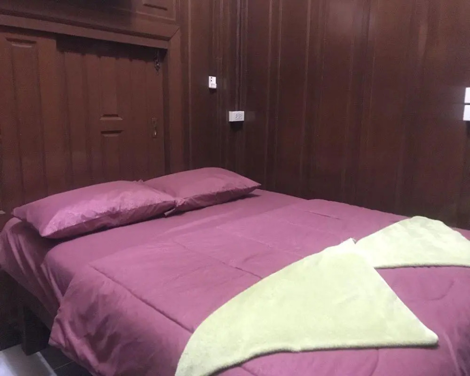 Matharak Resort Kaeng Hin Poeng