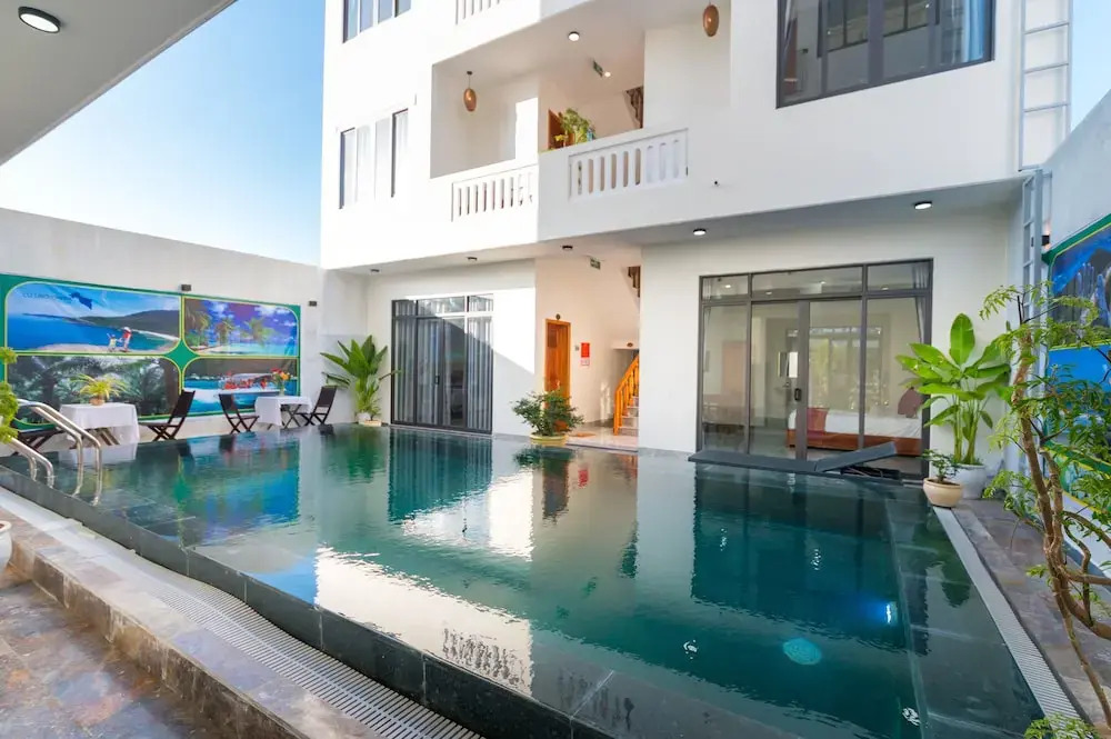 Beach Palm Villa Hoi An