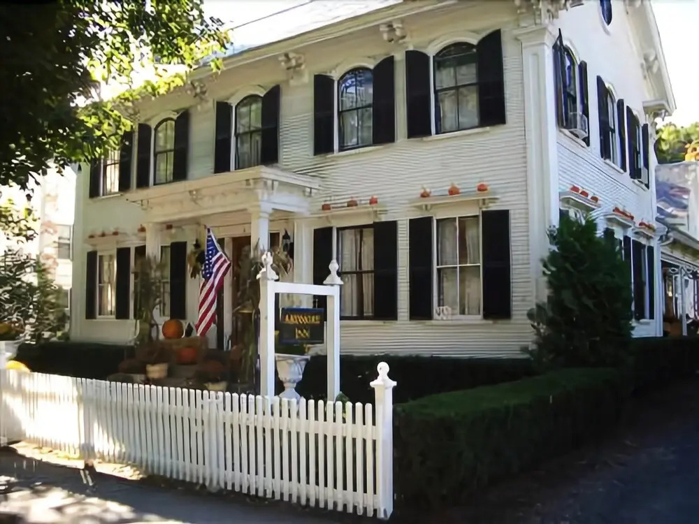Ardmore Inn