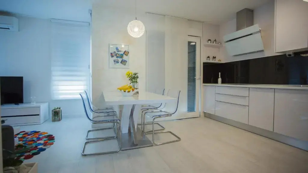 Marjan Apartment with Free Parking in Quiet Area