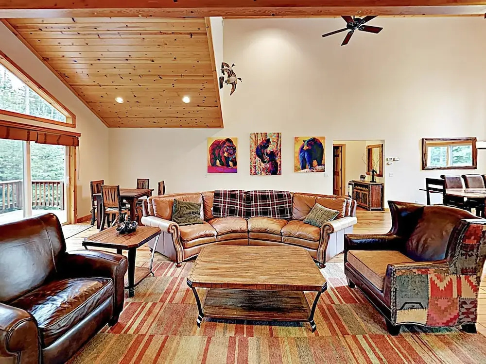 12205 Truckee - 3 Br Home