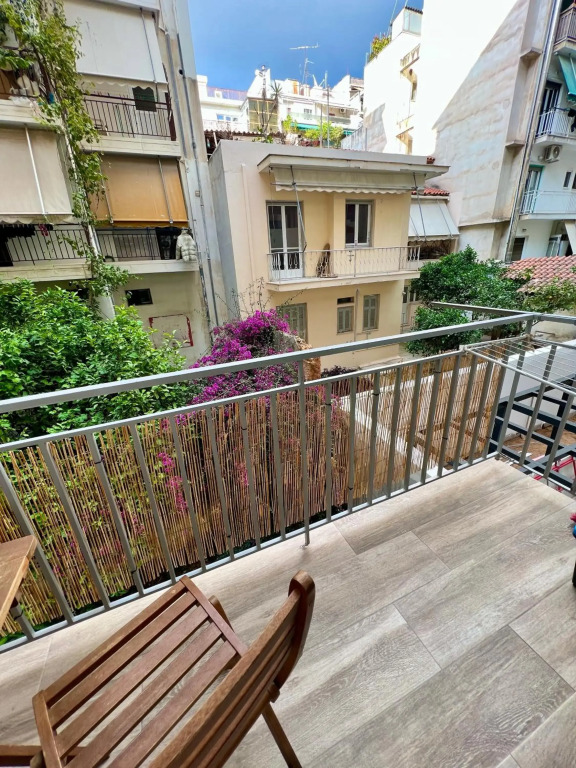 Emerald Lux Apartment