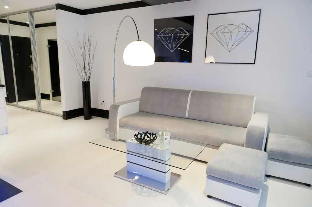 Diamonds Apartment