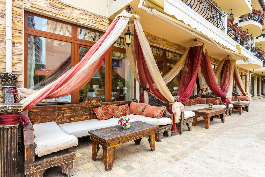 Family Hotel Gold Pearl