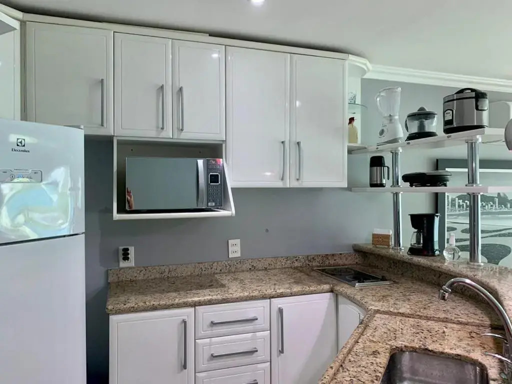 Apartamento Angra vista para o mar
