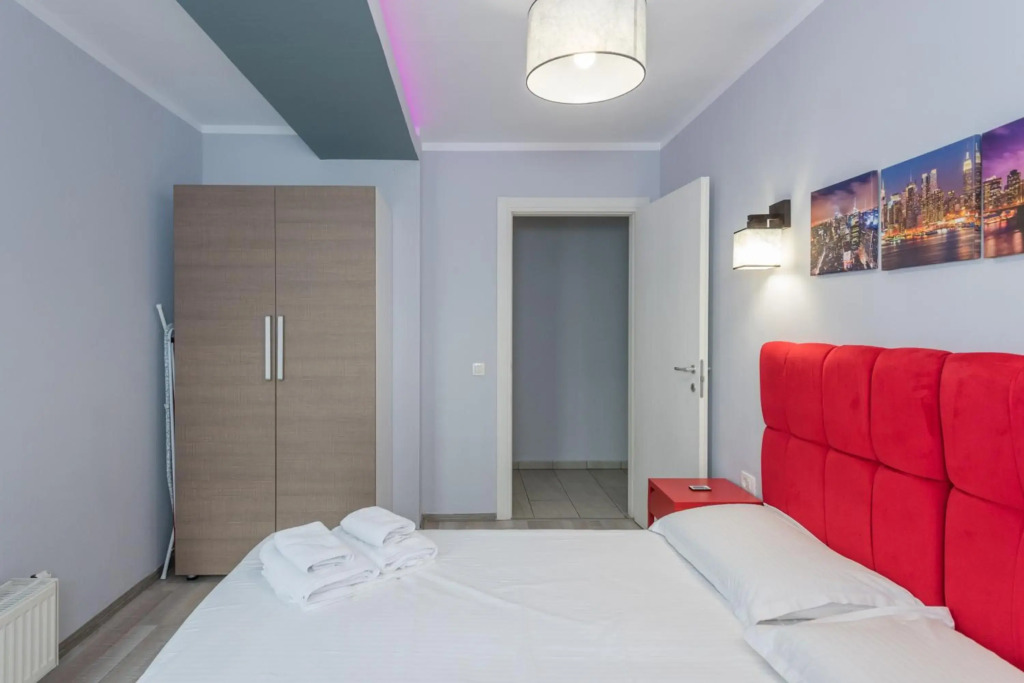 Bucharest Central Apartments - Shabbat Friendly