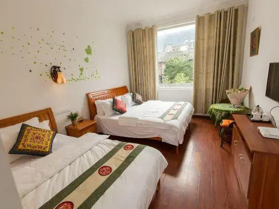 Lodge Inn