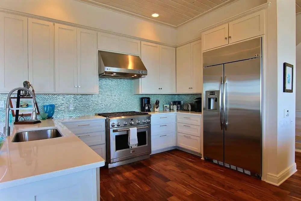 Cinnamon Shore- Sea Glass 202 SE
