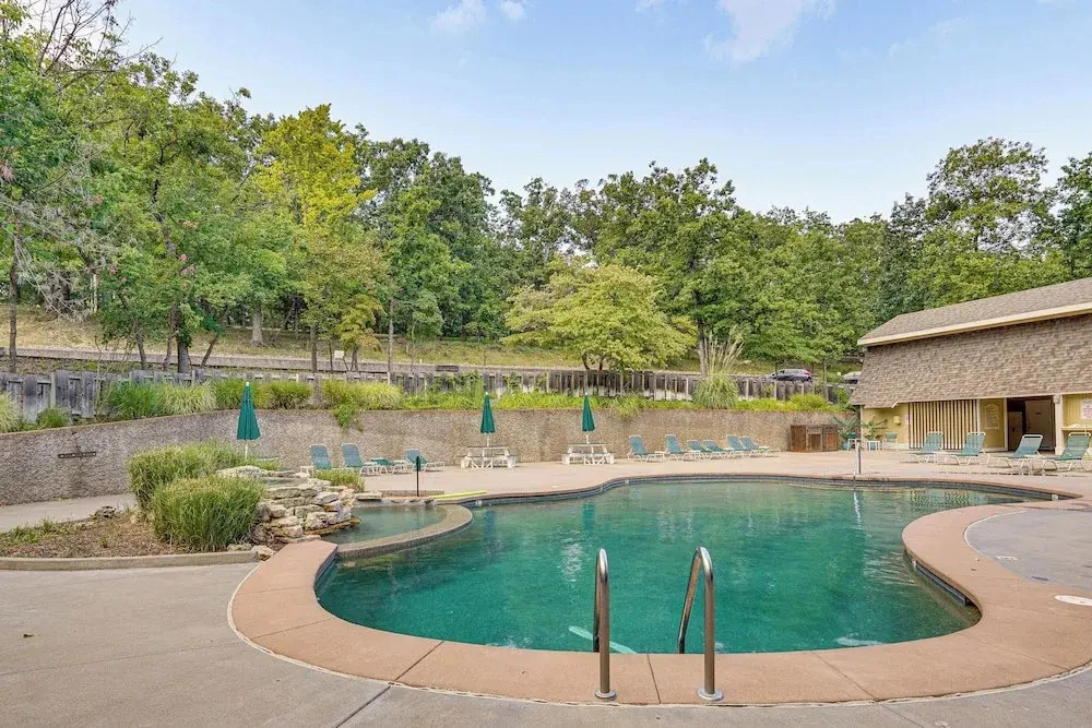 Lake Resort Access & On-site Pool! Ozarks Getaway