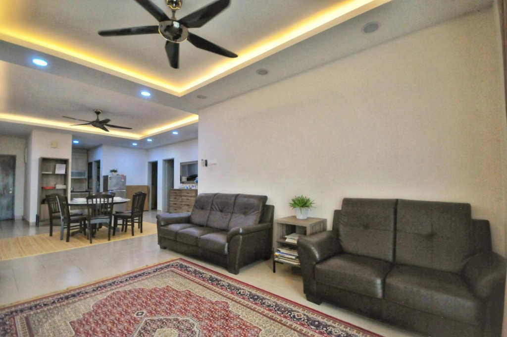 Rusnoor Homestay Alami Residensi 2-17-2