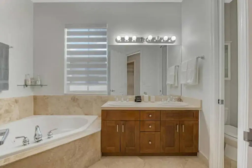 Townhouse FLL in Fort Lauderdale